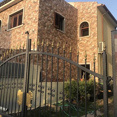 Santa Maria Apartment Olbia Exterior foto